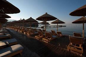 Avala Resort & Villas