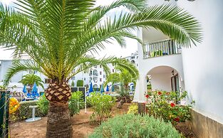 Flipflop Surfing Playa Apartments