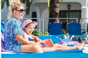 Flipflop Surfing Playa Apartments