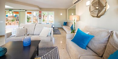 Flipflop Surfing Playa Apartments