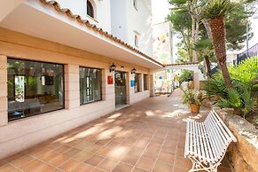 Flipflop Surfing Playa Apartments