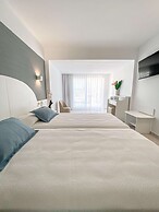 Reverence Life Hotel - Adults Only