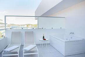 Reverence Life Hotel - Adults Only