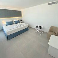 Reverence Life Hotel - Adults Only