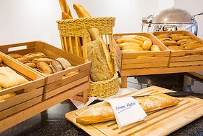 Reverence Life Hotel - Adults Only