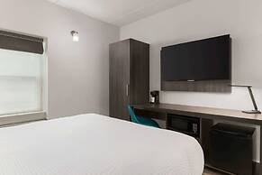 Days Inn by Wyndham Saint John New Brunswick