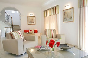 Quinta da Encosta Velha Golf & Leisure Village