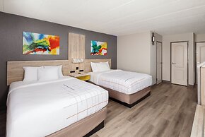 La Quinta Inn & Suites by Wyndham Lexington Park - Patuxent