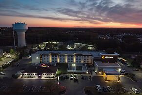 La Quinta Inn & Suites by Wyndham Lexington Park - Patuxent