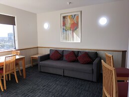 Tiki Hotel Surfers Paradise