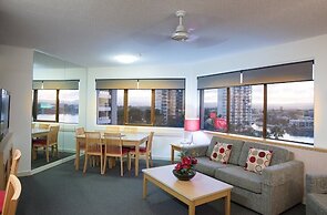 Tiki Hotel Surfers Paradise