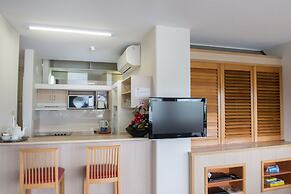 Tiki Hotel Surfers Paradise