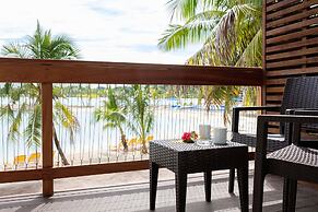 Plantation Island Resort