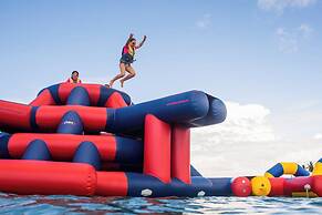 Plantation Island Resort