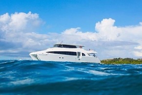 Plantation Island Resort