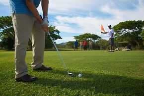 Plantation Island Resort