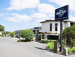 Alpine Lake Motor Lodge