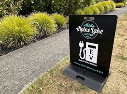 Alpine Lake Motor Lodge