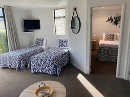 Alpine Lake Motor Lodge