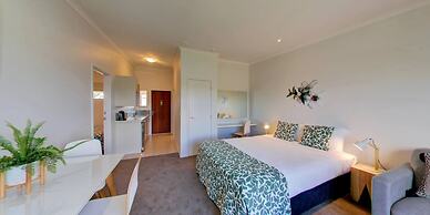 Alpine Lake Motor Lodge