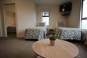 Alpine Lake Motor Lodge