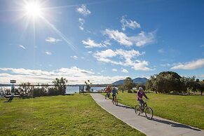 Alpine Lake Motor Lodge