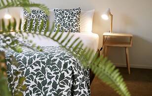 Alpine Lake Motor Lodge