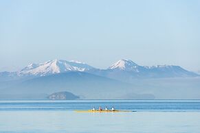 Alpine Lake Motor Lodge