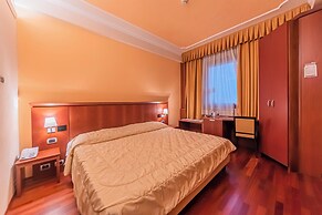 Dado Hotel International