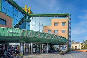 Dado Hotel International
