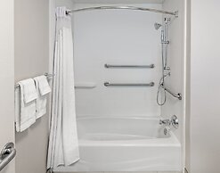 Holiday Inn Express & Suites Baton Rouge East by IHG