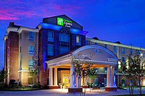Holiday Inn Express & Suites Baton Rouge East by IHG