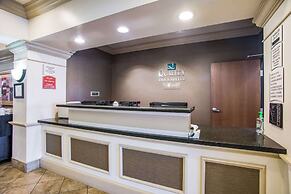 Quality Inn Parsons North