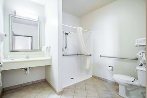 Quality Inn Parsons North