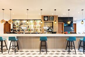 Holiday Inn Stevenage by IHG