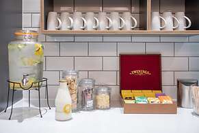 Holiday Inn Stevenage by IHG