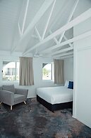 Don Pancho by the Beach