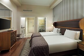 Titanic Business Kartal