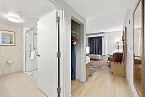 Hampton Inn & Suites Lancaster