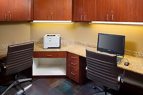 Hampton Inn & Suites Lancaster