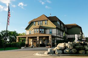 Chase On The Lake Resort Hotel