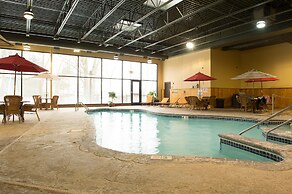 Chase On The Lake Resort Hotel