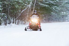 Chase On The Lake Resort Hotel