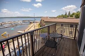 Chase On The Lake Resort Hotel