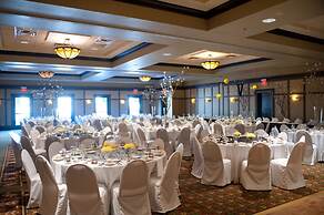 Chase On The Lake Resort Hotel