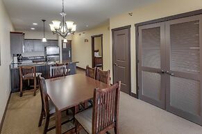 Chase On The Lake Resort Hotel