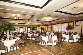 Chase On The Lake Resort Hotel