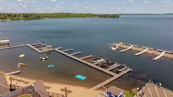 Chase On The Lake Resort Hotel