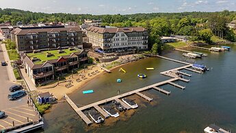 Chase On The Lake Resort Hotel