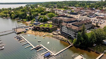 Chase On The Lake Resort Hotel